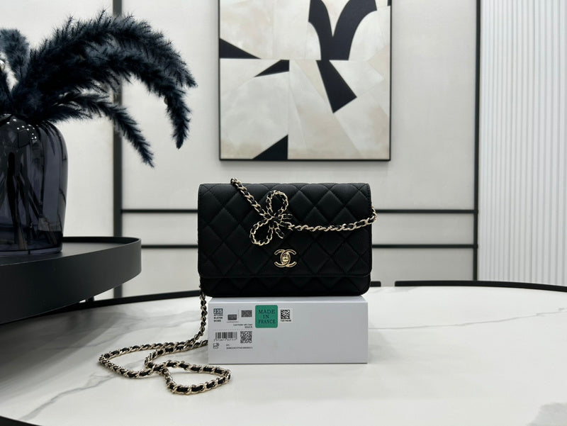  handbag, mid everyday style, image 3