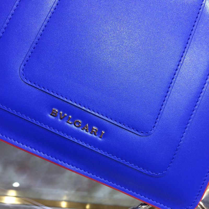 Modern Premium PU Leather Handbag - Statement Silhouette | Women's Statement Accessory #1791 - hardware and detail close-up (image 5) of designer-inspired handbag