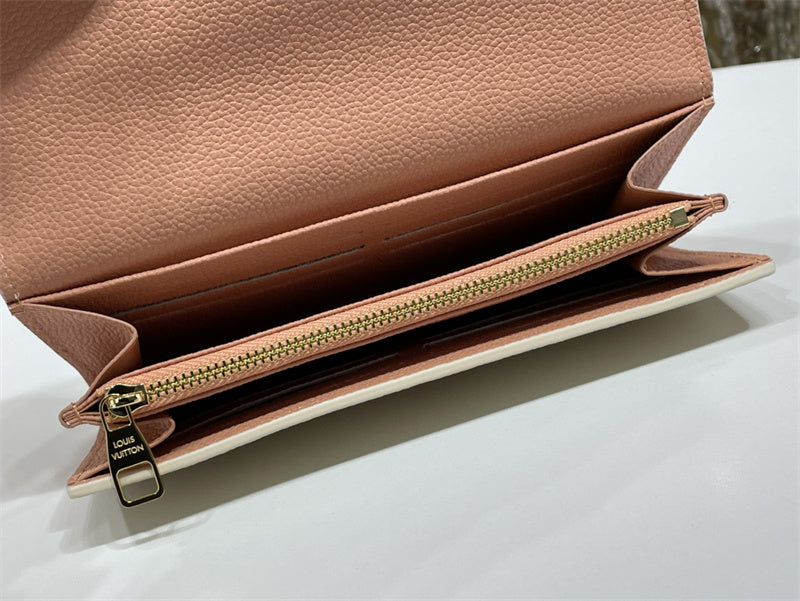  essential crossbody bag styled with outfit 18