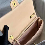 Zivas Charm Modern Minimalist Look Everyday Handbag (Modern Wardrobe Staple) – Detail View