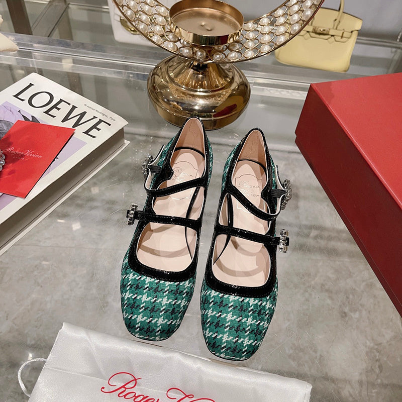Close-up detail view of Roger Vivier luxury piece style No.101