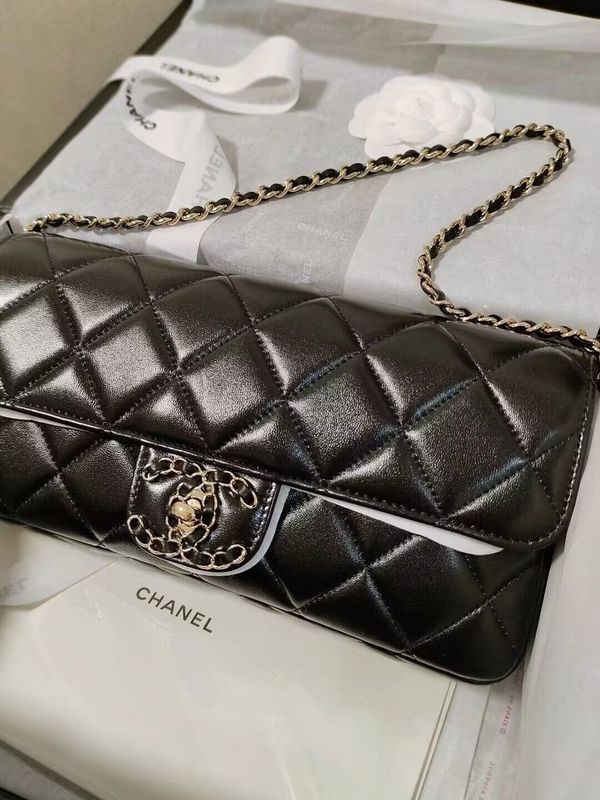  women's handbag, mid design, view 3