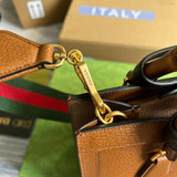 Interior view of everyday-luxe chic women's handbag – women's everyday handbag