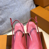 Three-quarter angle view of Louis Vuitton luxury piece style No.111