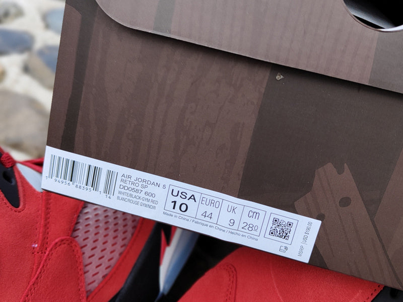 Nike Men's & Women's Designer Lifestyle Shoes — Style 212 close-up view