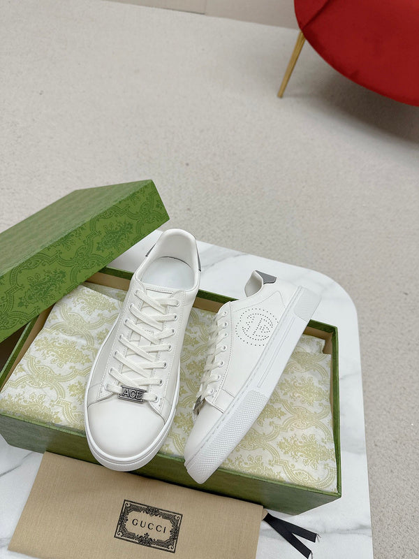 Gucci all-black luxury sneakers view 4 cushioned comfort fit