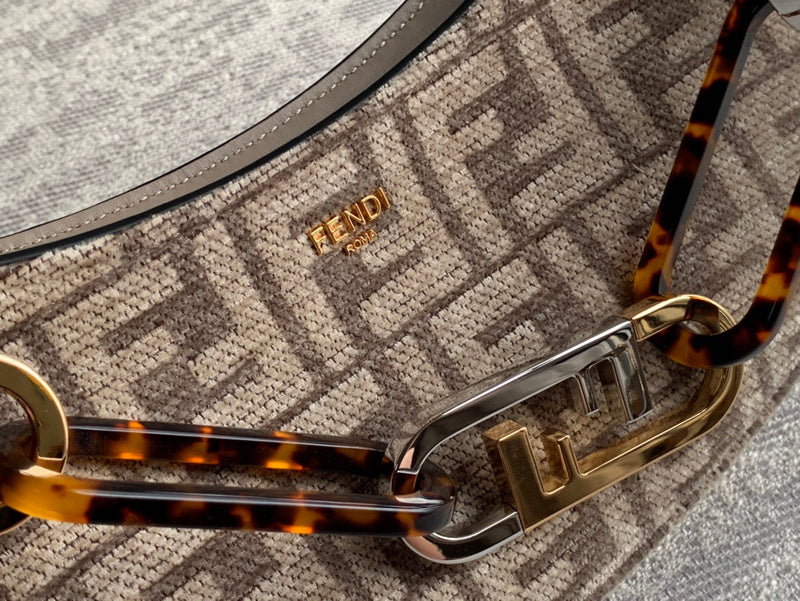 Ziva's Charm handbag – interior view (32cm*11cm*5cm)