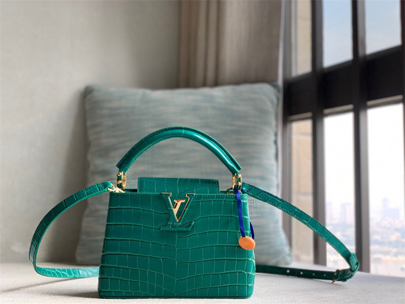  Classic shopper bag front view 55