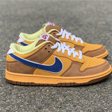 Nike Men's & Women's Iconic Street Trainers — Style 059 interior view