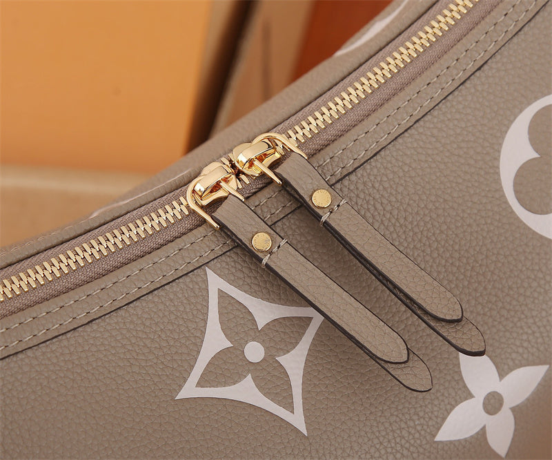  carryall bag close-up of hardware and finish 17