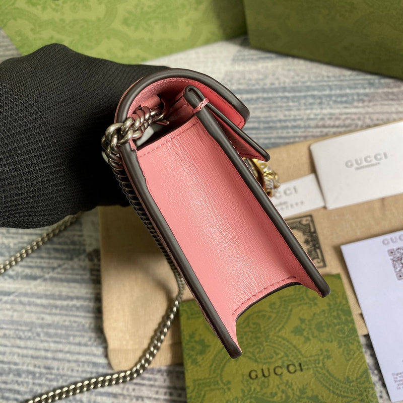 Interior view of classic premium women's handbag – women's luxury accessory