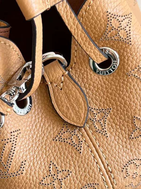 Front view of signature everyday-luxe women's handbag – women's premium purse