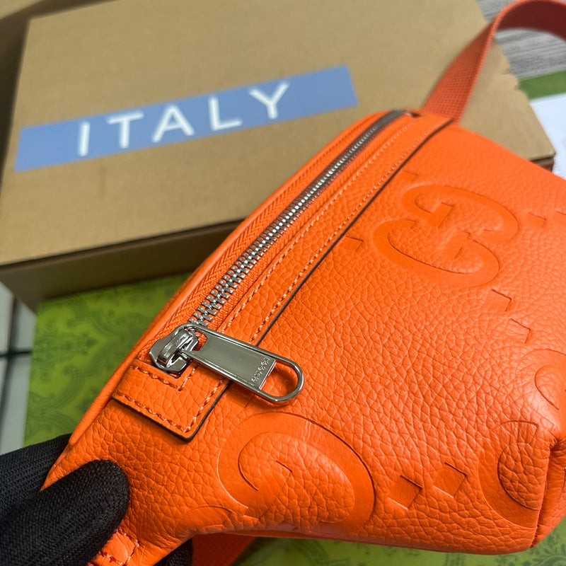 Close-up detail of classic modern women's handbag – women's luxury handbag