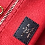  Smart carryall bag carried on shoulder 10