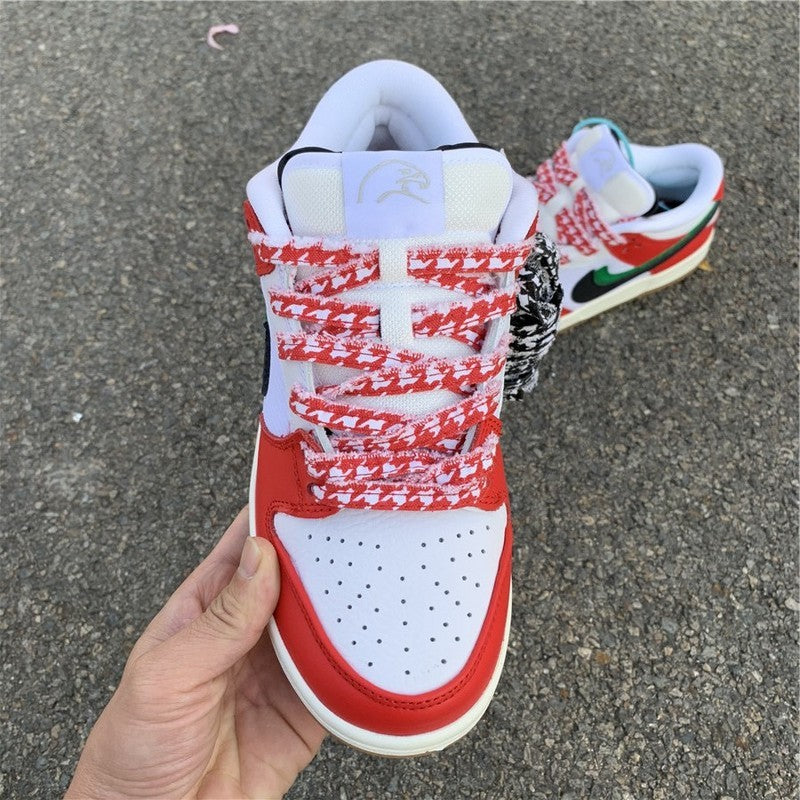 Nike Men's & Women's Designer Low-Top Shoes — Style 185 close-up view