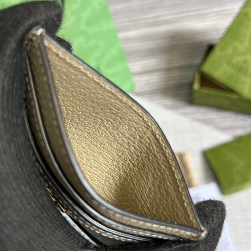 Side profile of signature polished women's handbag – women's everyday handbag
