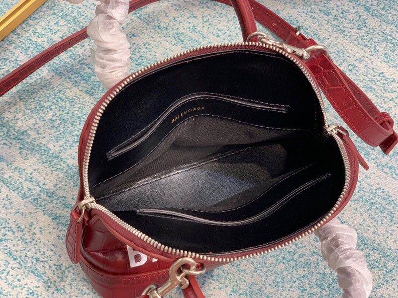 Timeless Premium PU Leather Handbag - Premium Craftsmanship Detailing | Women's Statement Accessory #657 - texture close-up (image 9) of designer-inspired handbag