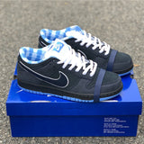 Nike Men's & Women's Premium Low-Top Trainers — Style 193 back view