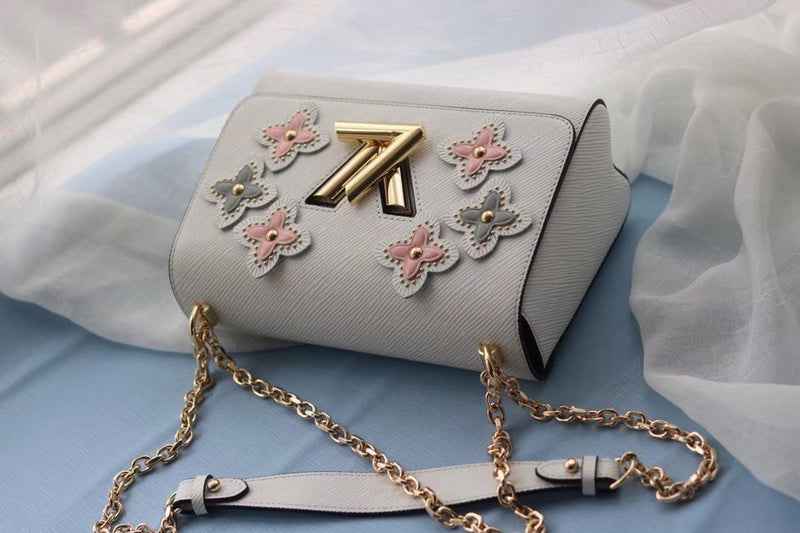 Interior view of refined modern women's handbag – women's luxury accessory