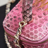 Ziva's Charm handbag – back view (one versatile size)