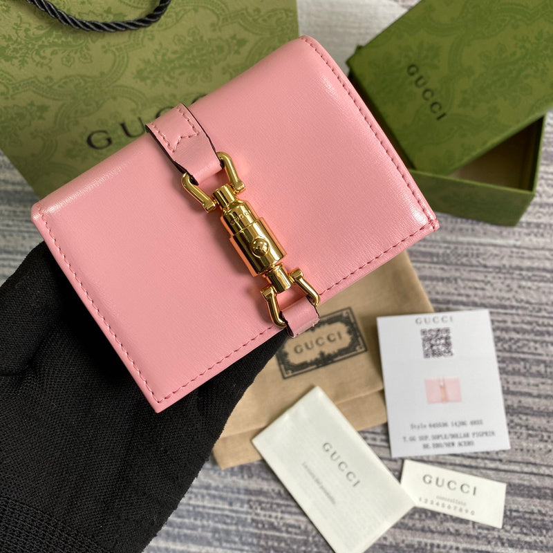 Side profile of structured statement women's handbag – women's everyday handbag