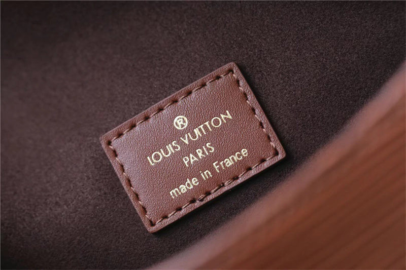  timeless crossbody bag detail view showing craftsmanship