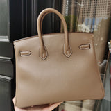  effortless everyday bag styled with outfit
