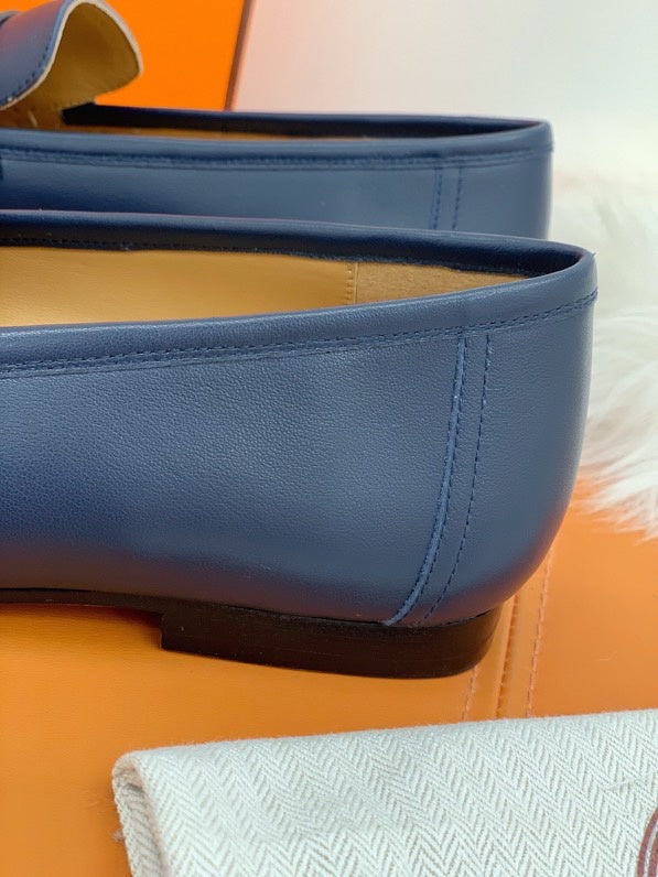 Hermes shoes Style 363 - back heel detail