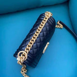  women's handbag, mid design, view 4