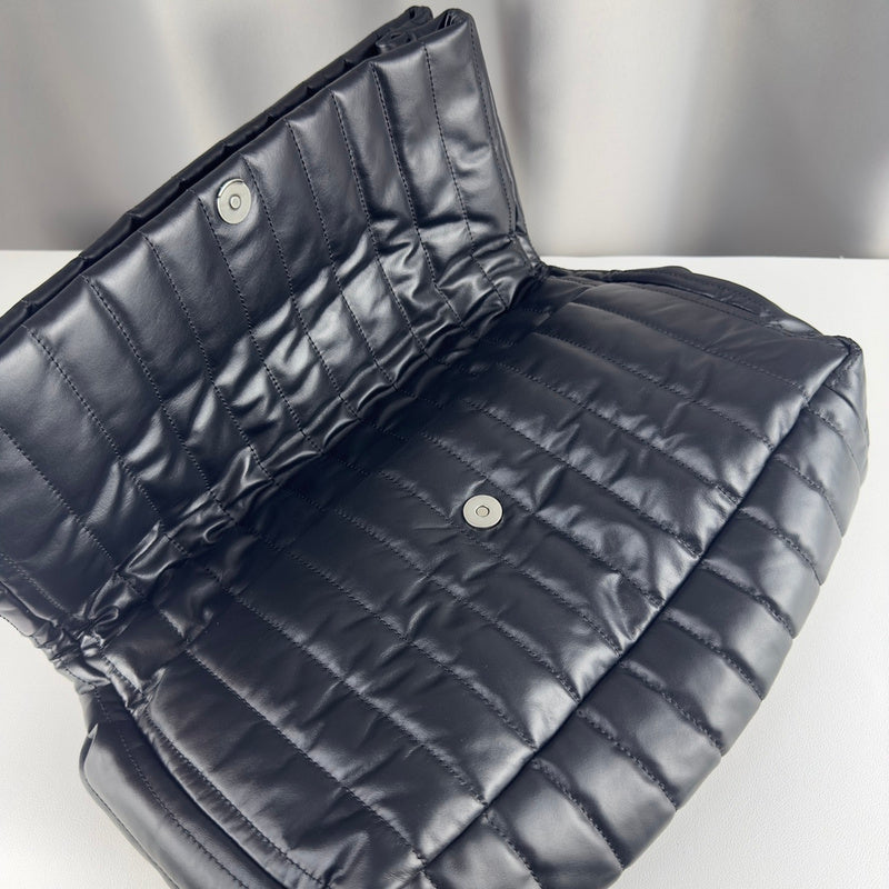 Zivas Charm Chic Craftsmanship Fashion Handbag (Thoughtfully Structured Design) – Back View