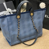  spacious purse view 8