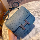 Interior view of timeless premium bag