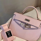  shopper bag interior and compartment view