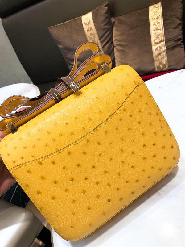 Interior view of timeless premium bag