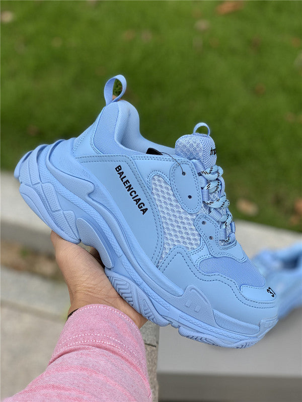 Balenciaga shoes Style 410 - top view showing design
