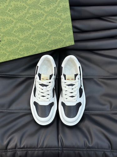 Gucci all-black luxury sneakers view 11 retro runner design