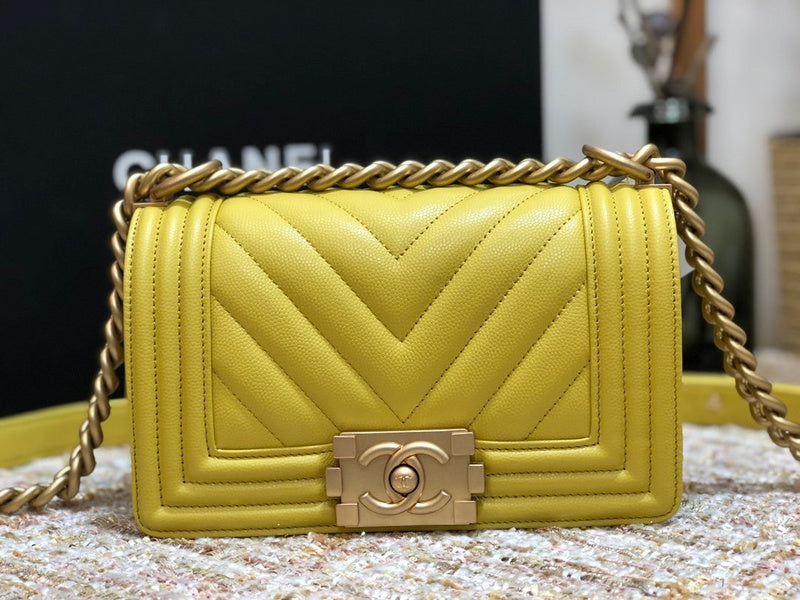  mid purse view 2