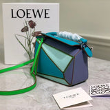 Ziva's Charm handbag – product shot (18cm*12.5cm*8cm)