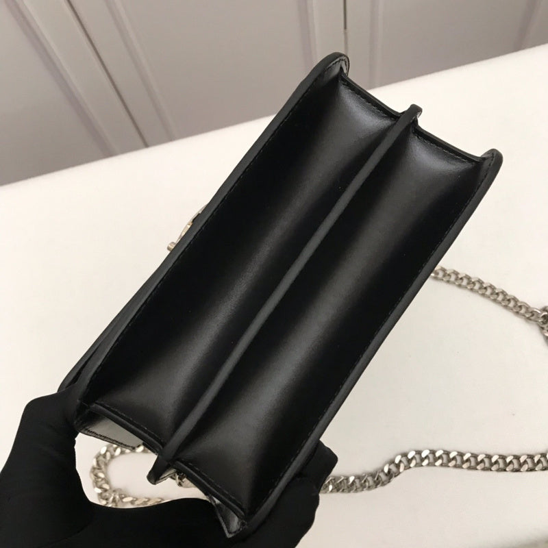 Ziva's Charm handbag – carry view (one versatile size)