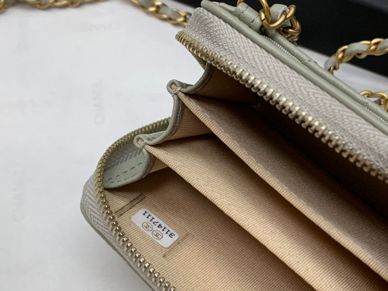  women's handbag, versatile design, view 2