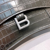 Ziva's Charm handbag – back view (one versatile size)