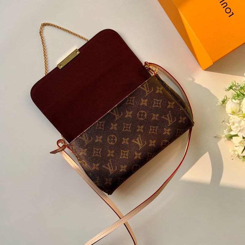 Styled lifestyle shot of elevated statement women's handbag – women's everyday handbag