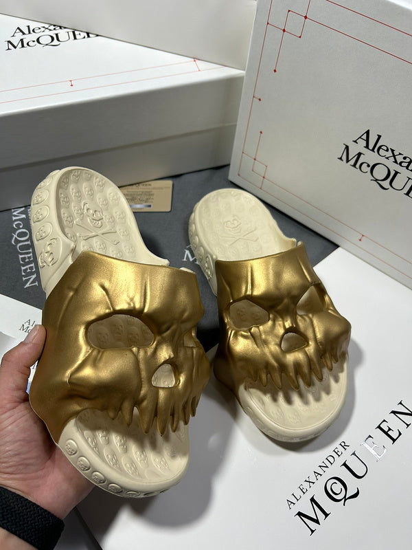 Alexander McQueen shoes Style 015 - close-up of elevated everyday design