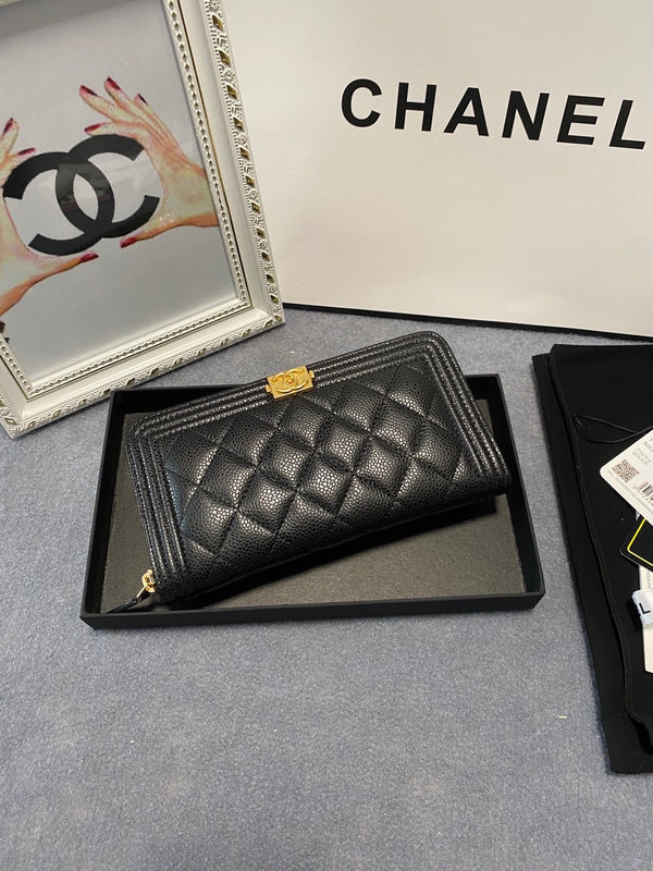  versatile purse view 1