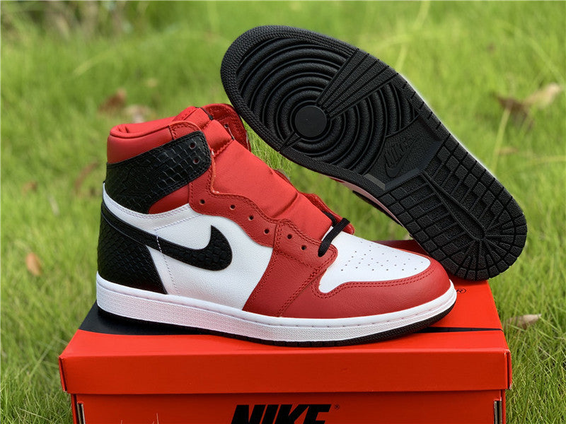 Nike Men's & Women's Premium Casual Sneakers — Style 052 interior view