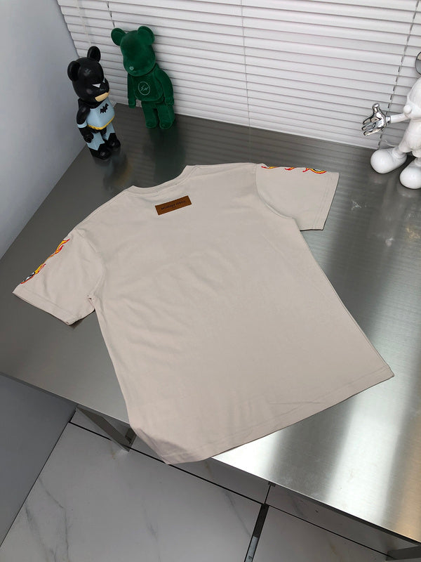 Front view of Louis Vuitton cotton t-shirt with logo-detail design