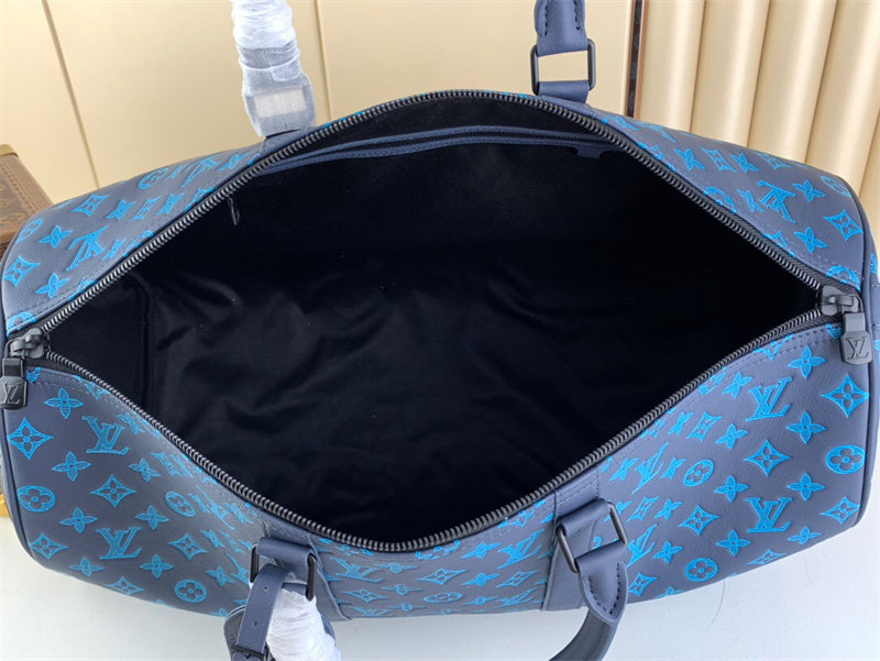  tailored handbag detail view showing craftsmanship 26