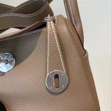  tailored tote bag detail view showing craftsmanship 8