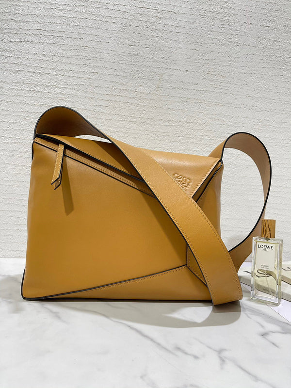 Ziva's Charm handbag – angled view (33.5cm*16.5cm*24cm)