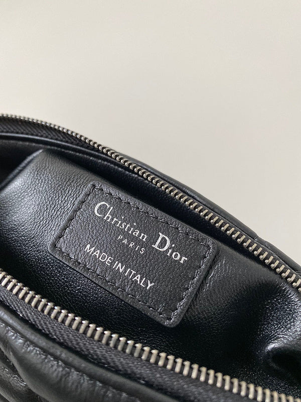 Top view of elevated refined women's handbag – women's luxury handbag